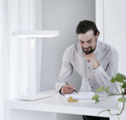 Lampa s denním světlem INNOLUX Valovoima LED- fototerapie 