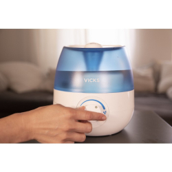 Zvlhčovač vzduchu VICKS MINI COOL MIST VUL525E4